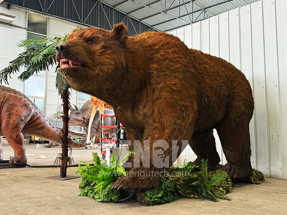 The Fascinating World of the Cave Bear﻿