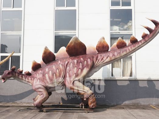Animatronic Stegosaurus 
