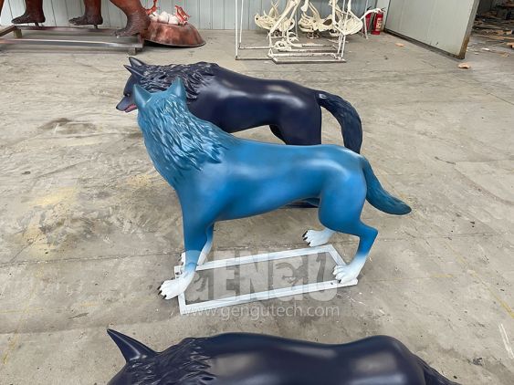 Fiberglass Wolf