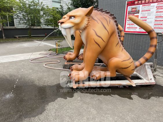 Fiberglass Saber-toothed Tiger