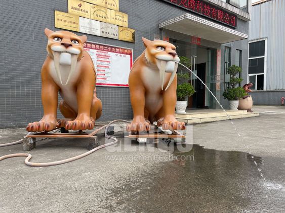 Fiberglass Saber-toothed Tiger