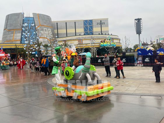 Mamenchisaurus Cruise Car