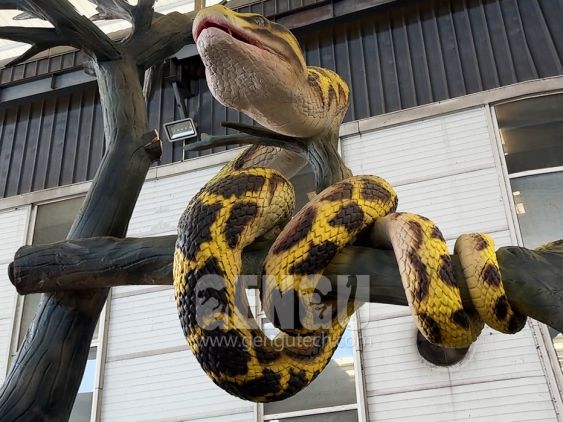 Tree-coiled Python